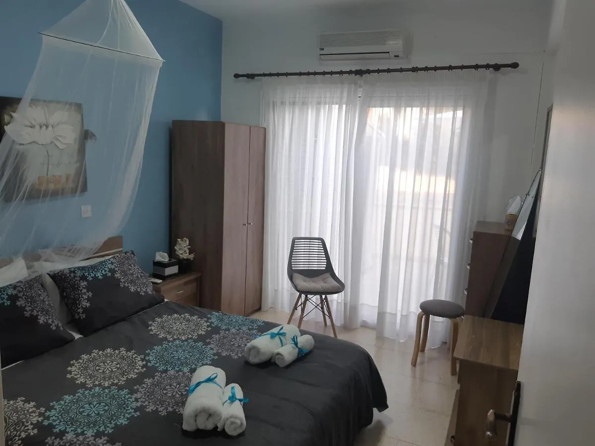 House Near The Beach Perivolia 0*,
